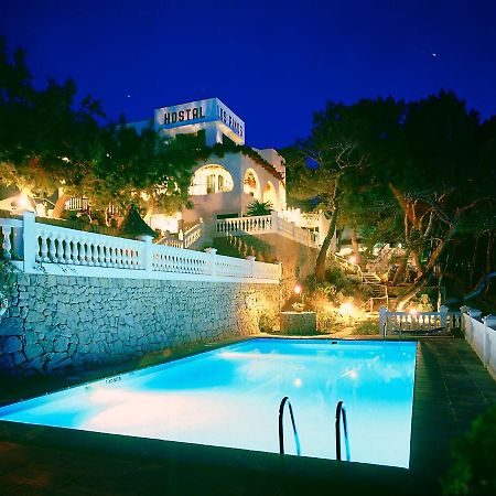 Cala de Sant Vicenc Hostal Los Pinos المظهر الخارجي الصورة