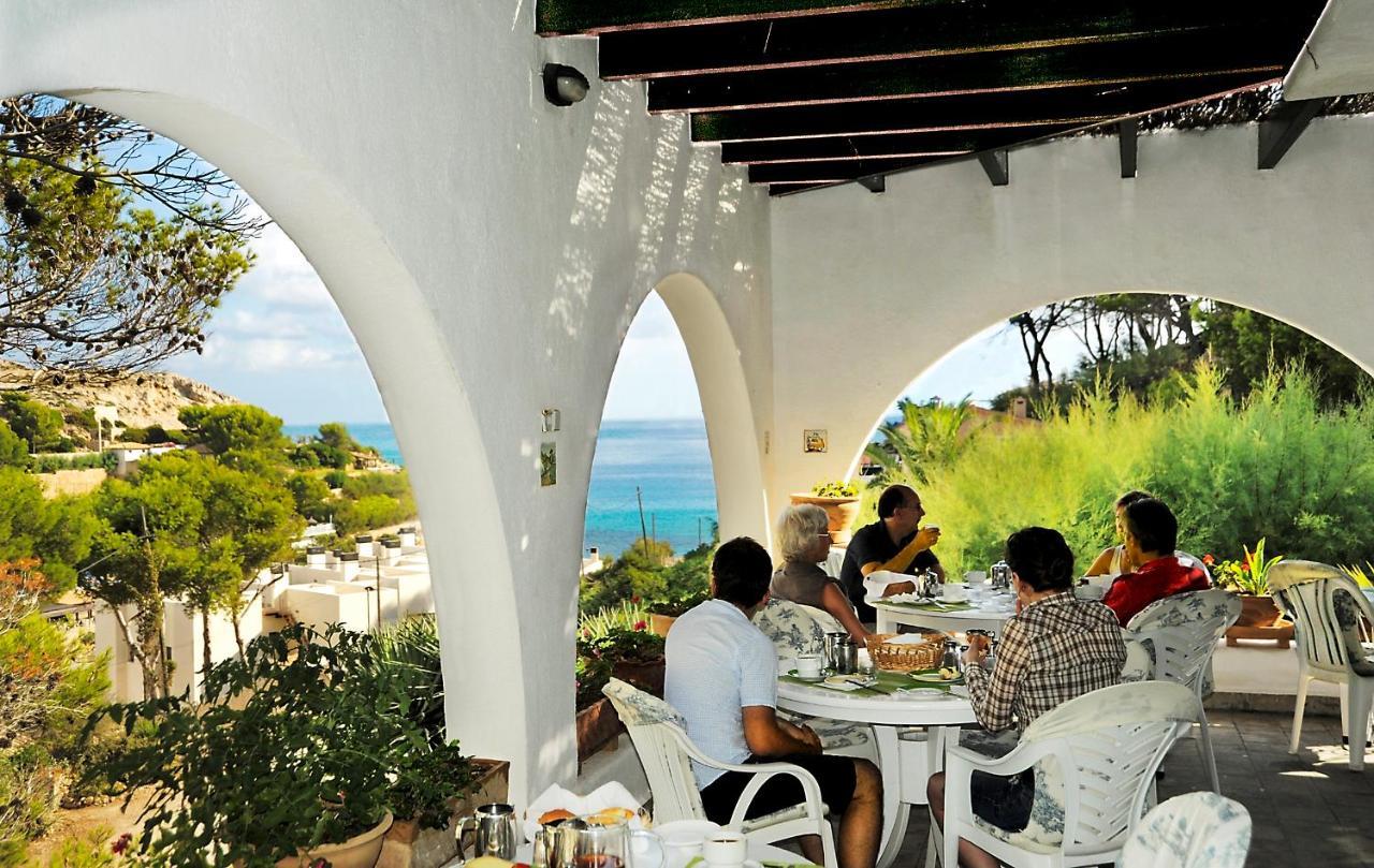Cala de Sant Vicenc Hostal Los Pinos المظهر الخارجي الصورة